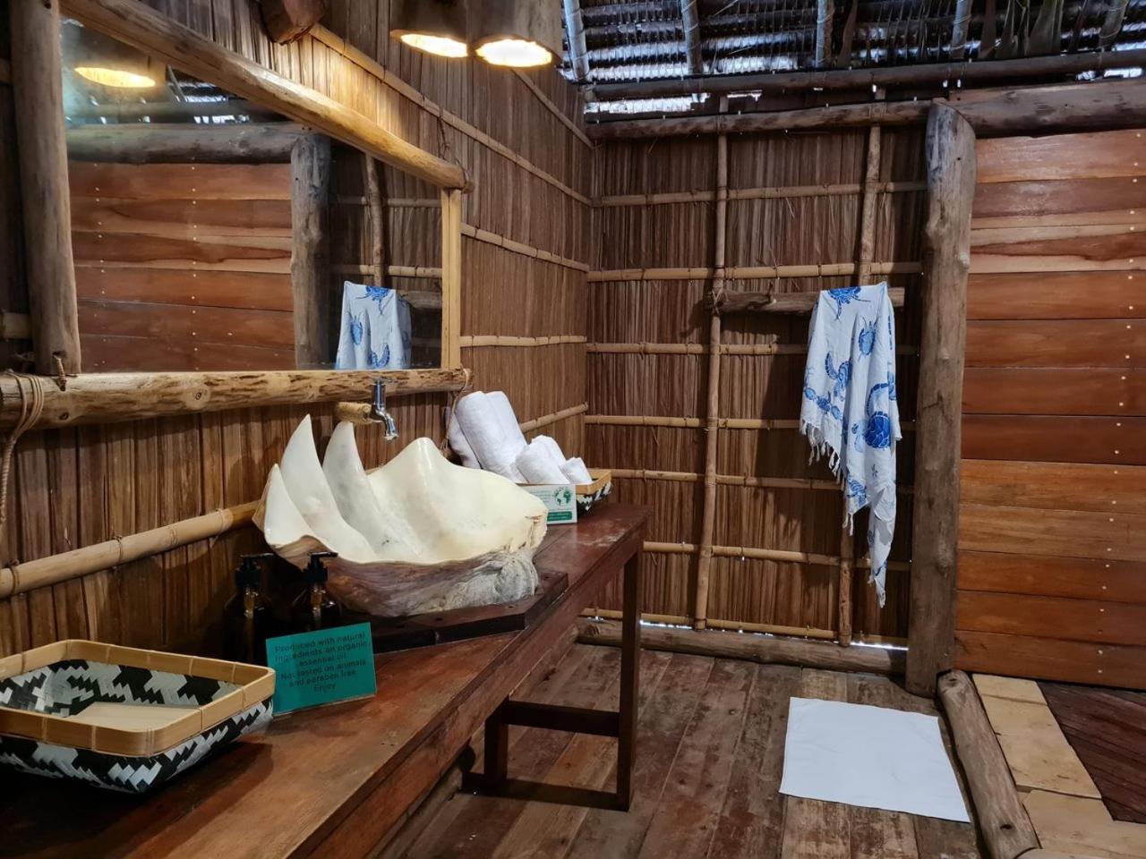 Wai Resort - Raja Ampat Pulau Birie Exterior foto